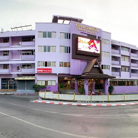 Oyo 565 Trang Hotel Zewnętrze zdjęcie