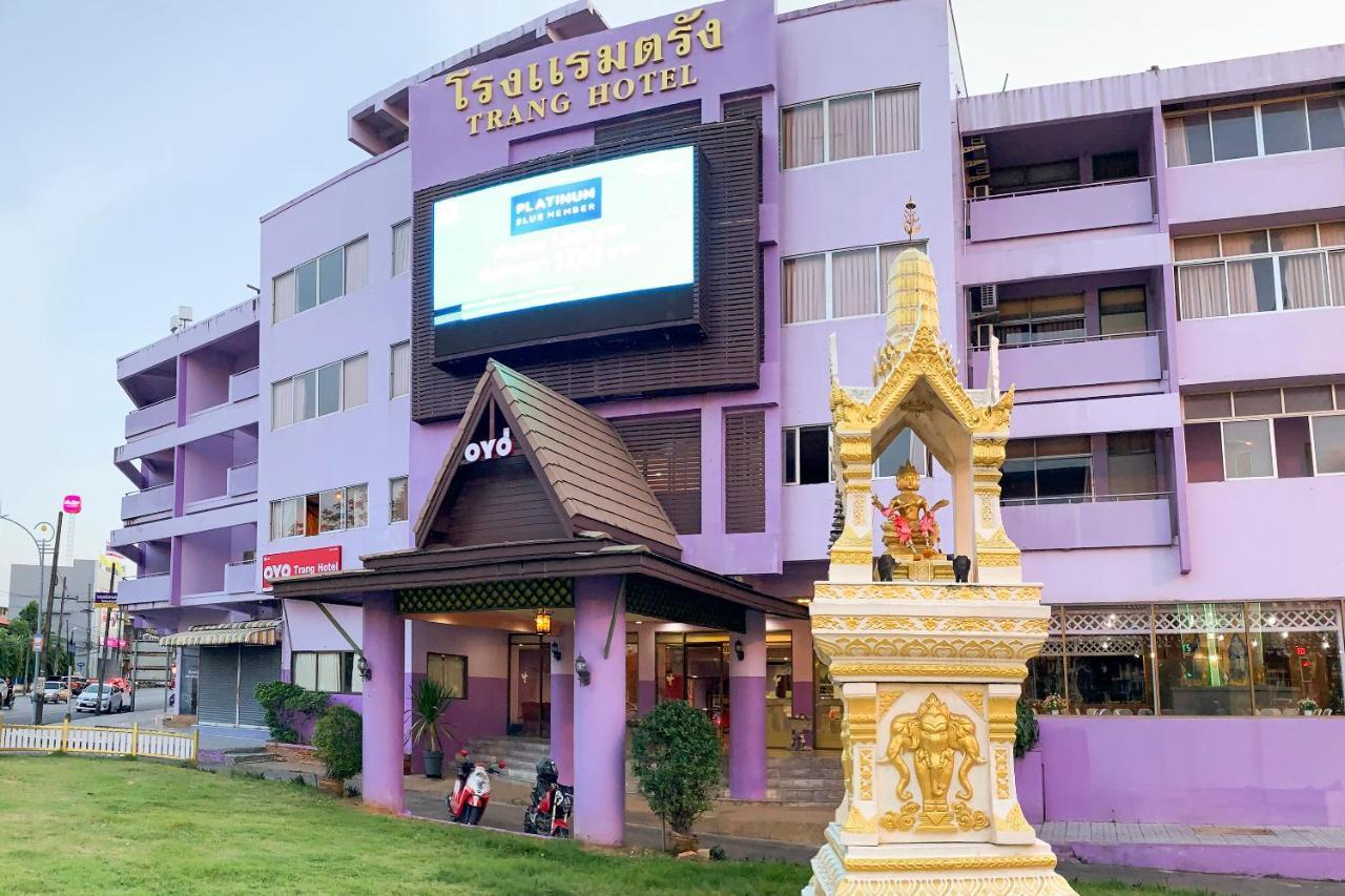 Oyo 565 Trang Hotel Zewnętrze zdjęcie