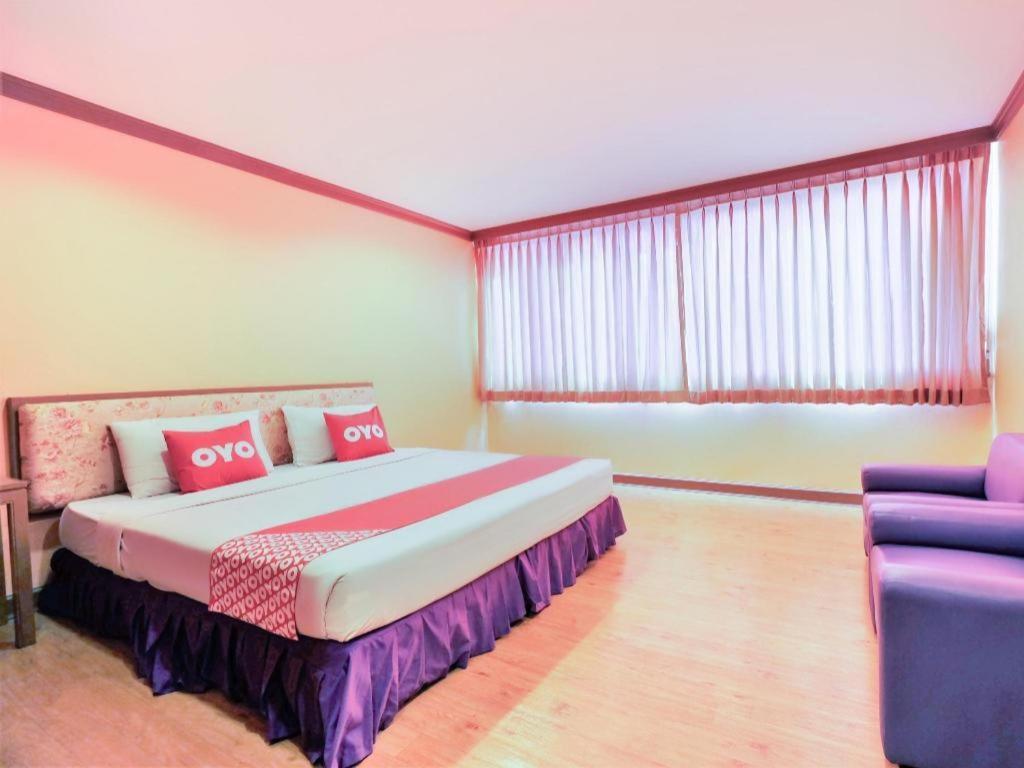 Oyo 565 Trang Hotel Zewnętrze zdjęcie
