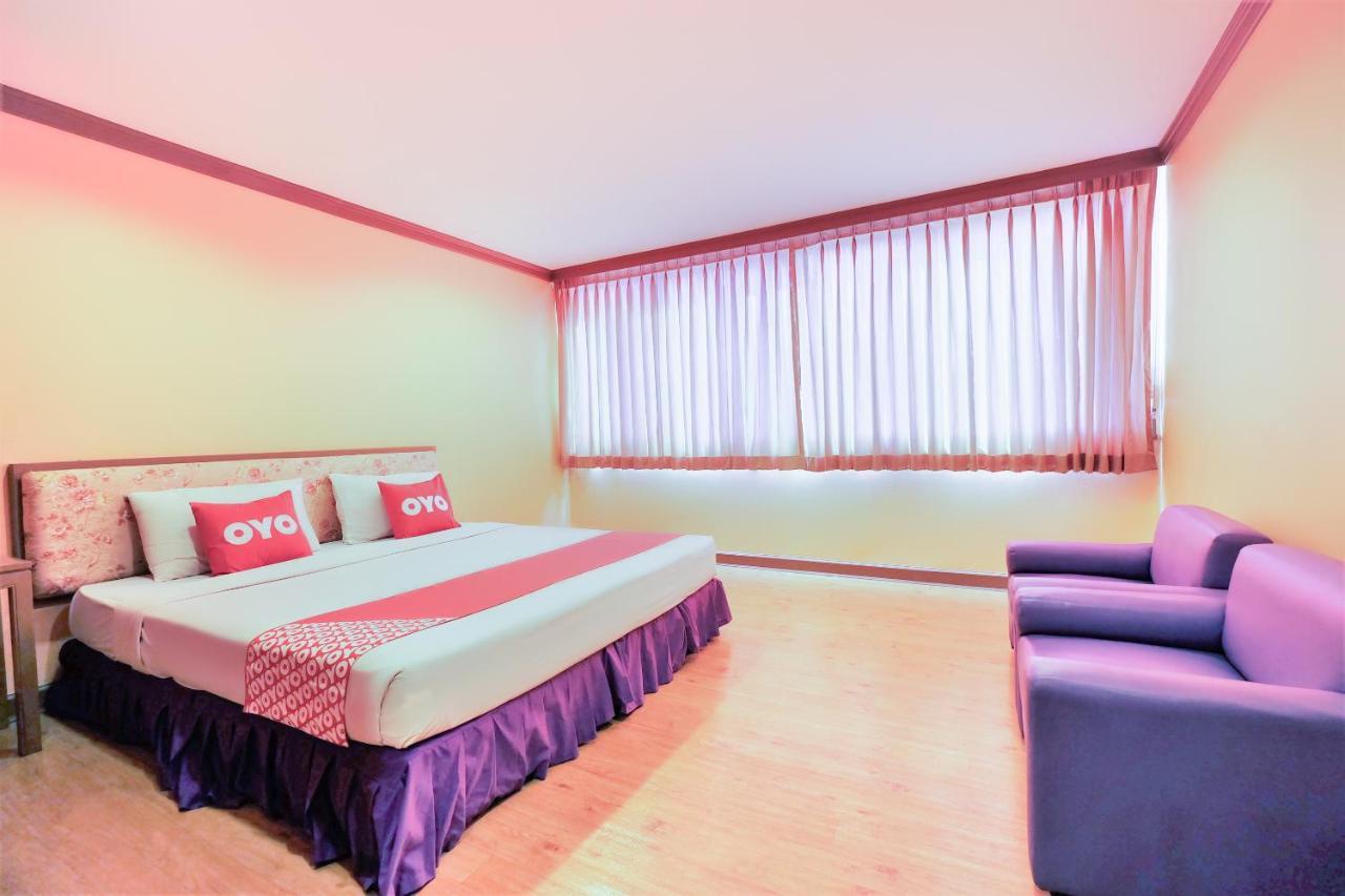 Oyo 565 Trang Hotel Zewnętrze zdjęcie