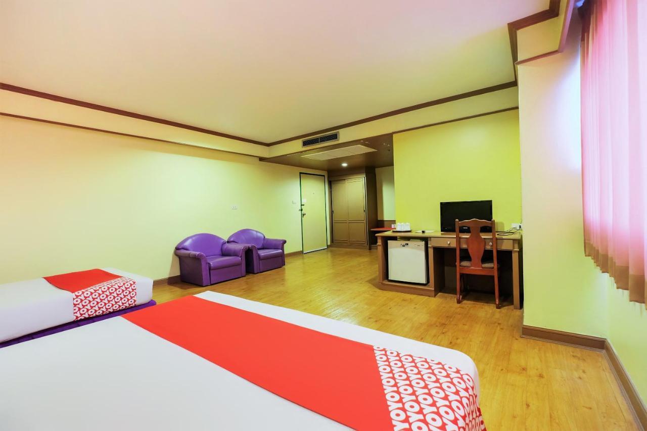 Oyo 565 Trang Hotel Zewnętrze zdjęcie