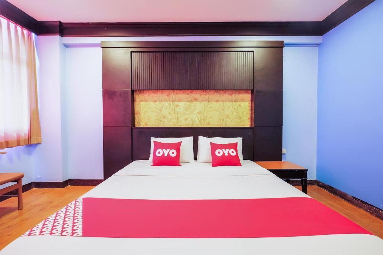 Oyo 565 Trang Hotel Zewnętrze zdjęcie