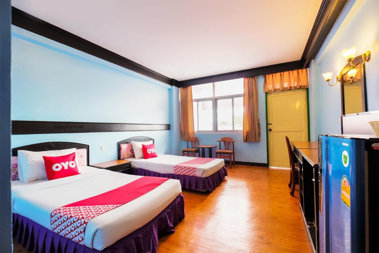 Oyo 565 Trang Hotel Zewnętrze zdjęcie